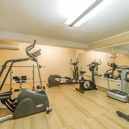 The Hamlet 3 בית כפרי Għarb